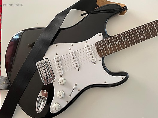 Squier Elektro Gitar