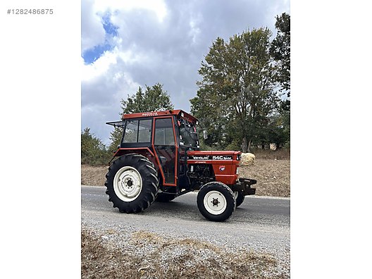 Machinery / Agricultural Machines / Tractors / New Holland / 54C