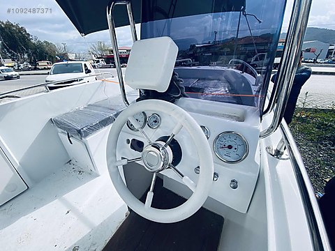 4.95Metre 60HP Suzuki 4 Zamanlı Trim'li Furuno 628 Balık Bulucu