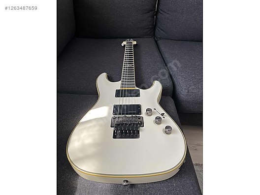 İkinci El ve Sıfır Alışveriş / Müzik / Müzik Aletleri / Telli Çalgılar / Gitar / Elektro