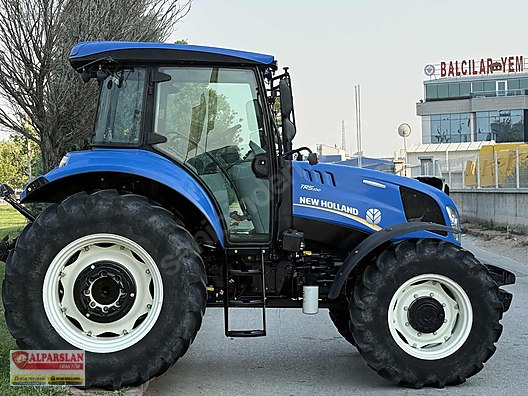 TR5.100 2021 New Holland