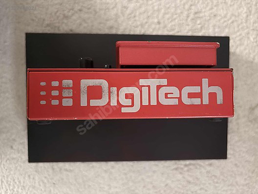 Digitech Whammy 4 - Efekt Pedalı ve Diğer Enstrüman Yan