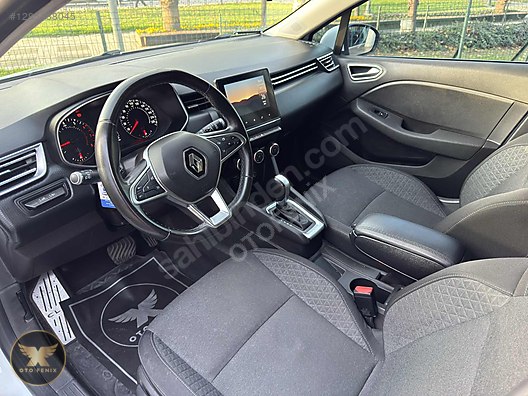 OTOFENİX 2020 RENAULT CLİO 1.3 TCe TOUCH 91.877 KM
