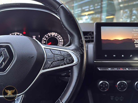 OTOFENİX 2020 RENAULT CLİO 1.3 TCe TOUCH 91.877 KM
