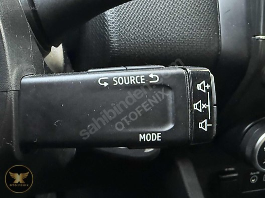 OTOFENİX 2020 RENAULT CLİO 1.3 TCe TOUCH 91.877 KM