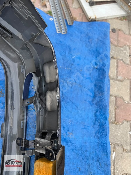 Mercedes C Tampon (Ön)