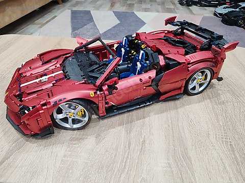 希少Ferrari LEGO / TECHNİC / 10723 / FERRARİ SF90 / 1:8 / MUADİL on sahibinden