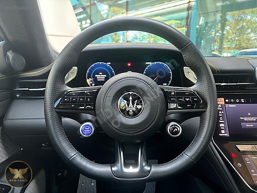 OTOFENİX 2023 MASERATİ GRANTURISMO 3.0 TROFEO 550 HP FER MAS