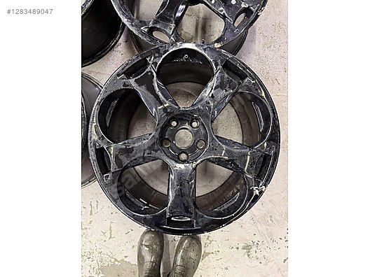 Vehicle Parts / Automotive Equipment / Rims & Tires / Rims