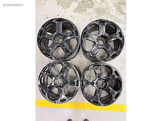 Vehicle Parts / Automotive Equipment / Rims & Tires / Rims