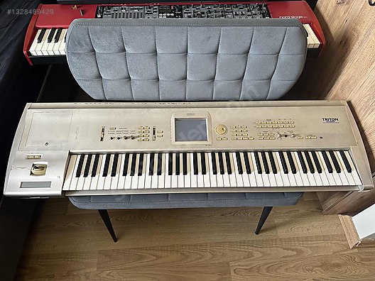 ジャンクKORG TRITON Studio 76 EXB-PCM09 CD付 Korg Triton Studio 76 - Synthesizer ve Tuşlu Çalgılar sahibinden