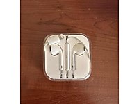 Apple kablolu kulaklık