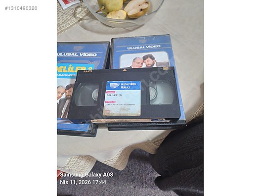 Zeki alasya metin akpınar orjinal VHS kasetler .3 adet var. - VHS