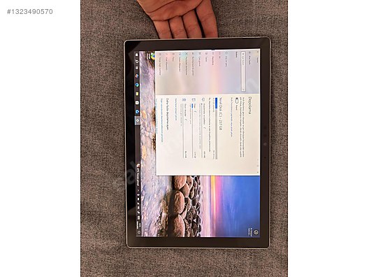 Microsoft Surface Pro 6 256 GB Tablet - 1323490570
