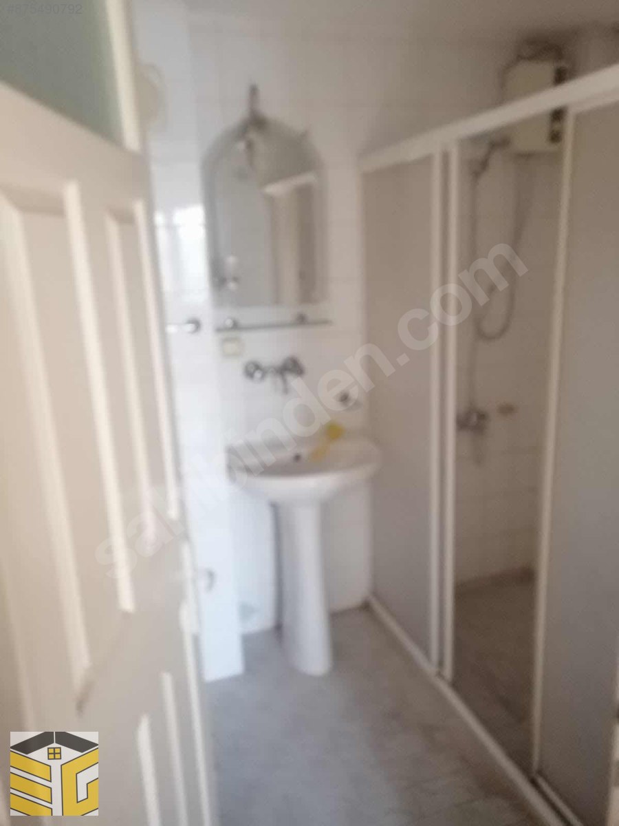 Emlak Ofisinden 3+1, 130 m² Kiralık Daire 1.200 TL�ye