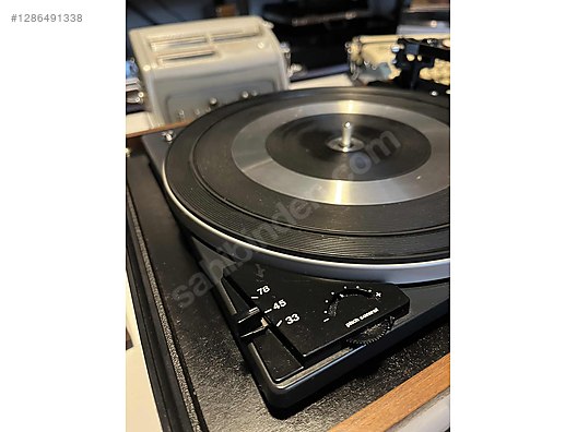 Used & Brand New Items / Home Electronics / Home Audio / Record Player & Turntable