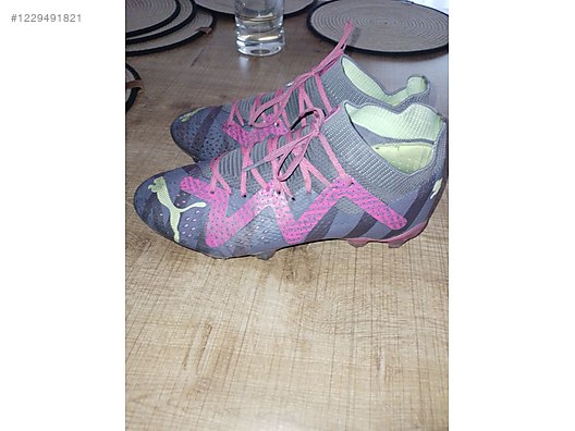 İkinci El ve Sıfır Alışveriş / Spor / Takım Sporları / Futbol / Krampon & Ayakkabı