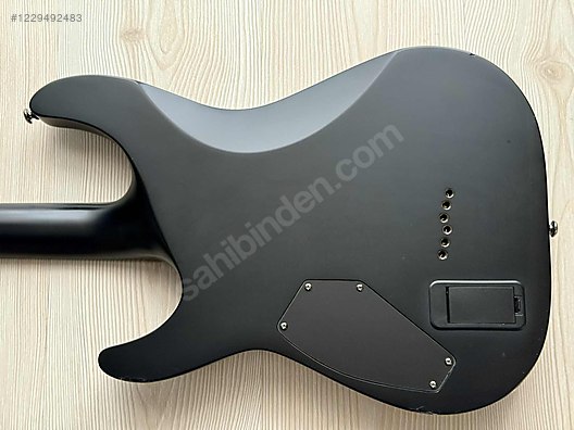 İkinci El ve Sıfır Alışveriş / Müzik / Müzik Aletleri / Telli Çalgılar / Gitar / Elektro