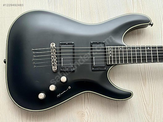 İkinci El ve Sıfır Alışveriş / Müzik / Müzik Aletleri / Telli Çalgılar / Gitar / Elektro