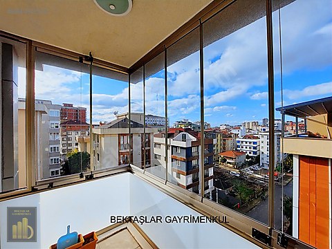 baglarbasinda en ust kat asansorlu guney cephe cambalkonlu 2 1 kiralik daire ilanlari sahibinden com da 984492530