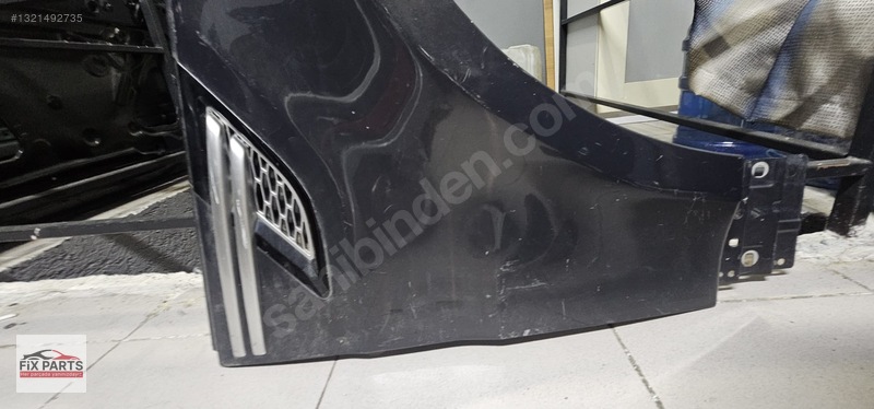 Land Rover Range Rover Çamurluk