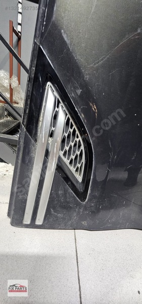 Land Rover Range Rover Çamurluk