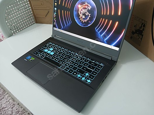 Intel Core i5 MSI Oyuncu Laptop