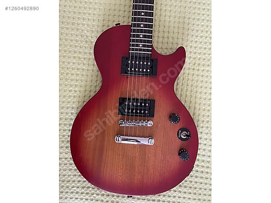 İkinci El ve Sıfır Alışveriş / Müzik / Müzik Aletleri / Telli Çalgılar / Gitar / Elektro