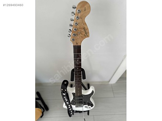 İkinci El ve Sıfır Alışveriş / Müzik / Müzik Aletleri / Telli Çalgılar / Gitar / Elektro