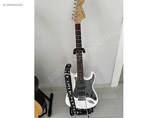 Squier Elektro Gitar