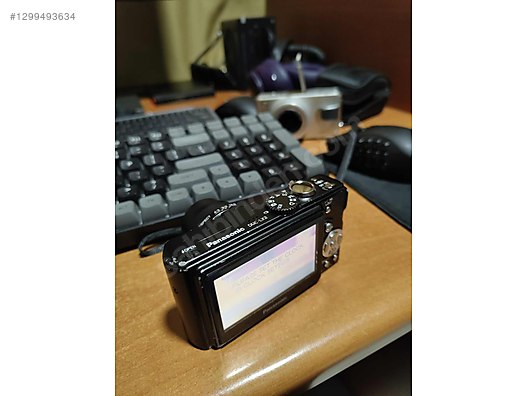 Compact / Panasonic / Lumix DMC LX2 / Panasonic Lumix Dmc LX2 on