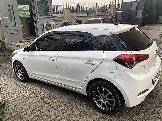 Hyundai I 1 4 Crdi Jump Polis Memurundan Temiz Hyundai I 1 4 Dizel At Sahibinden Com