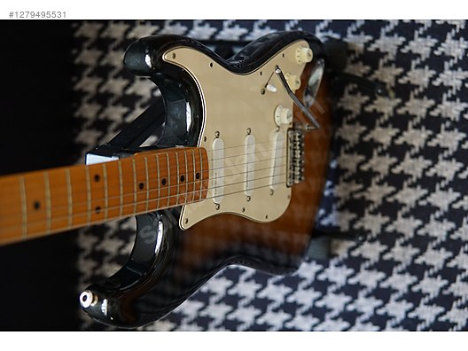 İkinci El ve Sıfır Alışveriş / Müzik / Müzik Aletleri / Telli Çalgılar / Gitar / Elektro