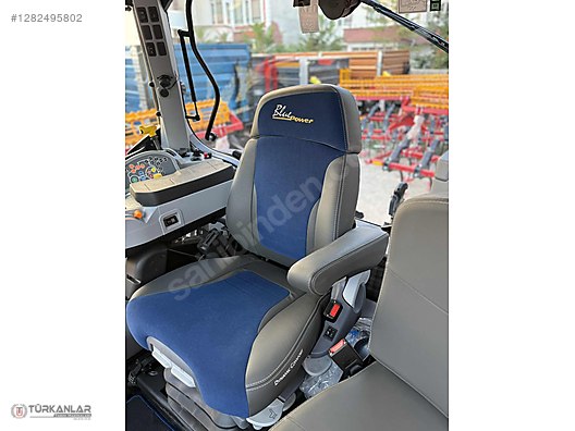 Machinery / Agricultural Machines / Tractors / New Holland / T5.140