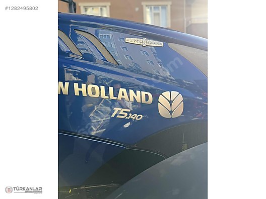 Machinery / Agricultural Machines / Tractors / New Holland / T5.140