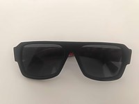 prada 22 ys erkek güneş gözlüğü