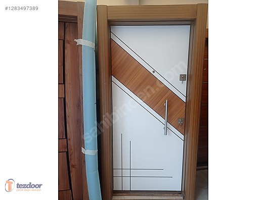 İkinci El ve Sıfır Alışveriş / Bahçe & Yapı Market / Yapı Malzemeleri / Kapı & Pencere / Çelik Kapı