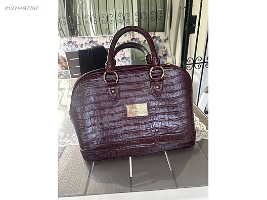 Used & Brand New Items / Clothing & Accessories / Women / Accessories / Bags