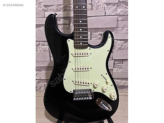 İkinci El ve Sıfır Alışveriş / Müzik / Müzik Aletleri / Telli Çalgılar / Gitar / Elektro