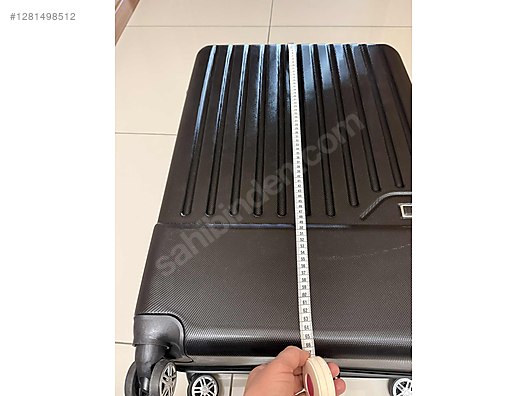 Used & Brand New Items / Clothing & Accessories / Suitcases & Luggage / Single