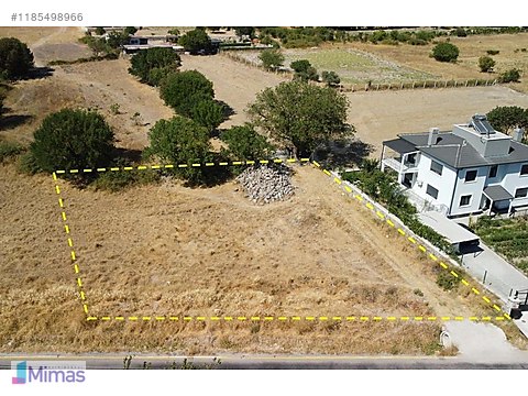 BARBAROS KÖYÜNDE ILDIR YOLUNA CEPHELİ YAPI İZİNLİ...