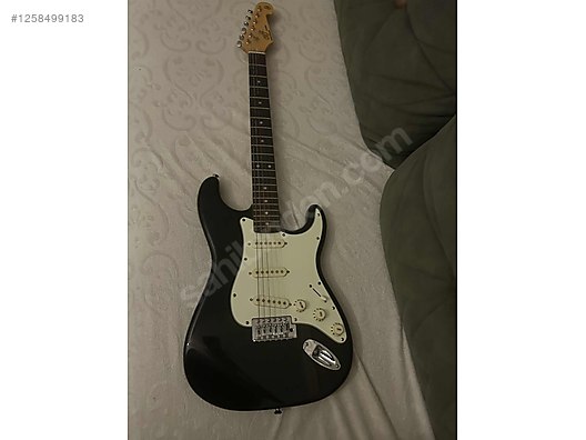 İkinci El ve Sıfır Alışveriş / Müzik / Müzik Aletleri / Telli Çalgılar / Gitar / Elektro