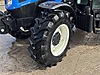 Machinery / Agricultural Machines / Tractors / New Holland / T4.70S