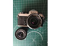 Nikon FE + 2 adet lens (35mm 2.8, 28mm 2.8)