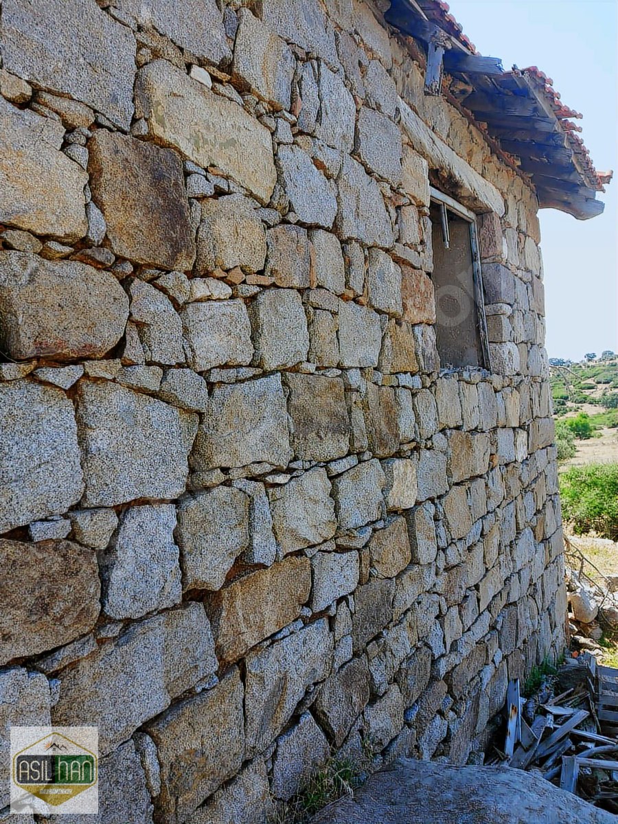 ÇANAKKALE EZİNE AKÇAKEÇİLİ SATILIK TAŞ EV Satılık Müstakil Ev