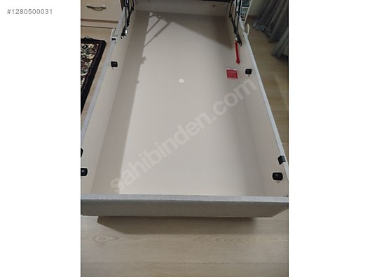 Used & Brand New Items / Home Decor / Furniture / Child & Teen Room / Bed & Mattress