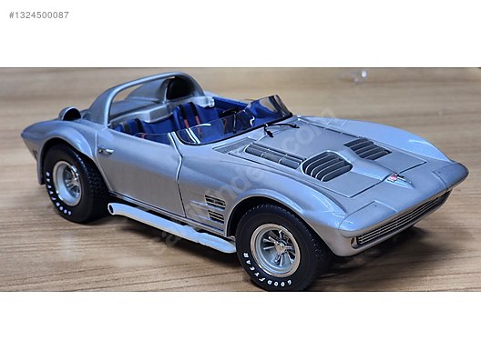 Exoto Diecast Model 1:18 Chevrolet Araba - 1324500087