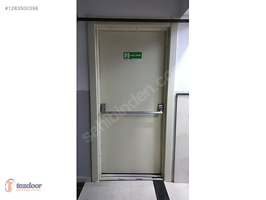 İkinci El ve Sıfır Alışveriş / Bahçe & Yapı Market / Yapı Malzemeleri / Kapı & Pencere / Çelik Kapı