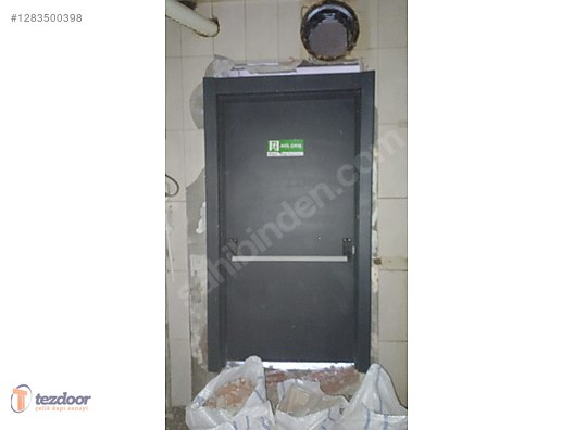 İkinci El ve Sıfır Alışveriş / Bahçe & Yapı Market / Yapı Malzemeleri / Kapı & Pencere / Çelik Kapı