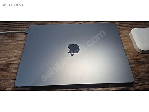 Apple Macbook / MacBook Air M2 (2022) 13.6 inc - Uzay Grisi - 8GB